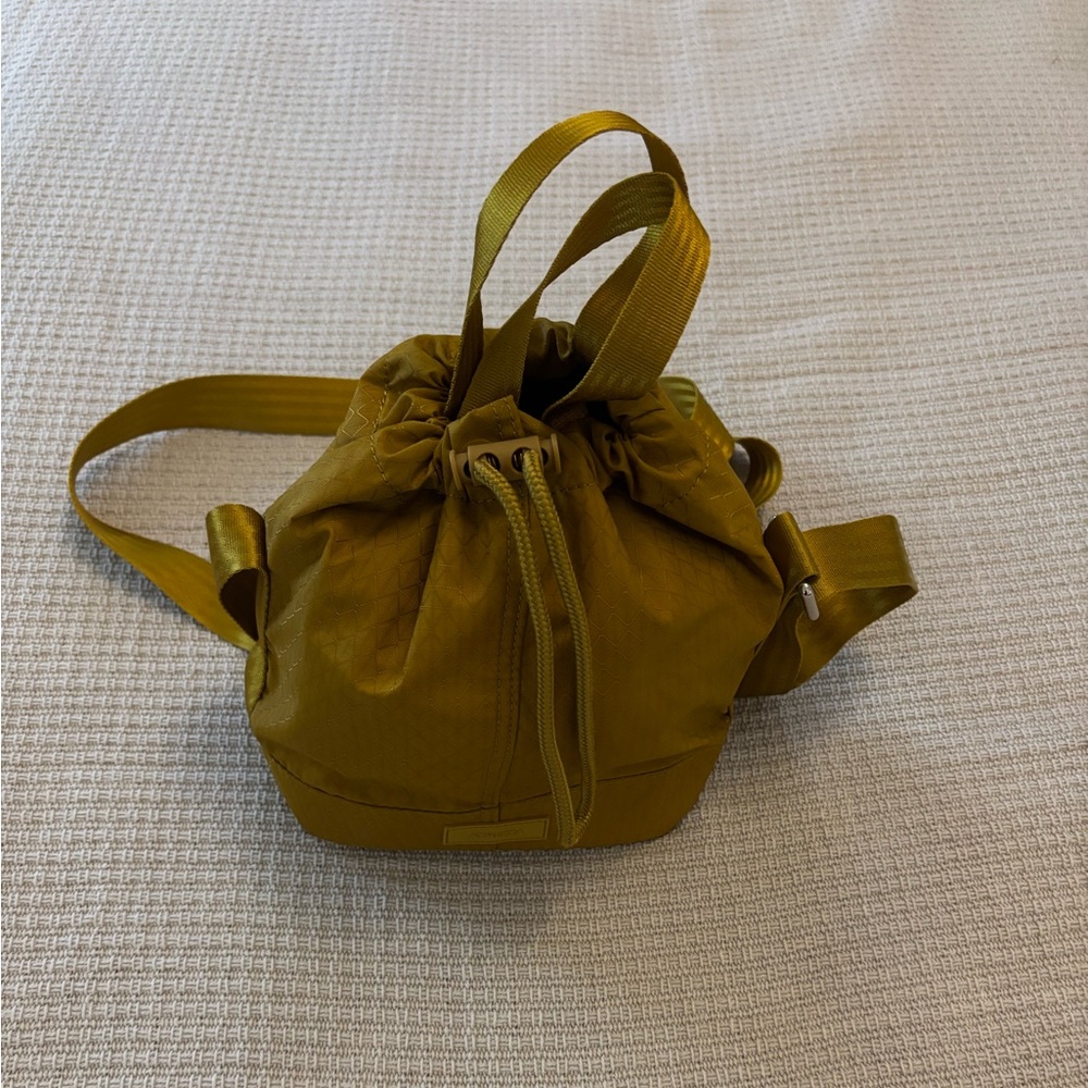 Athleta Drawstring Bag - Picture 3 of 11